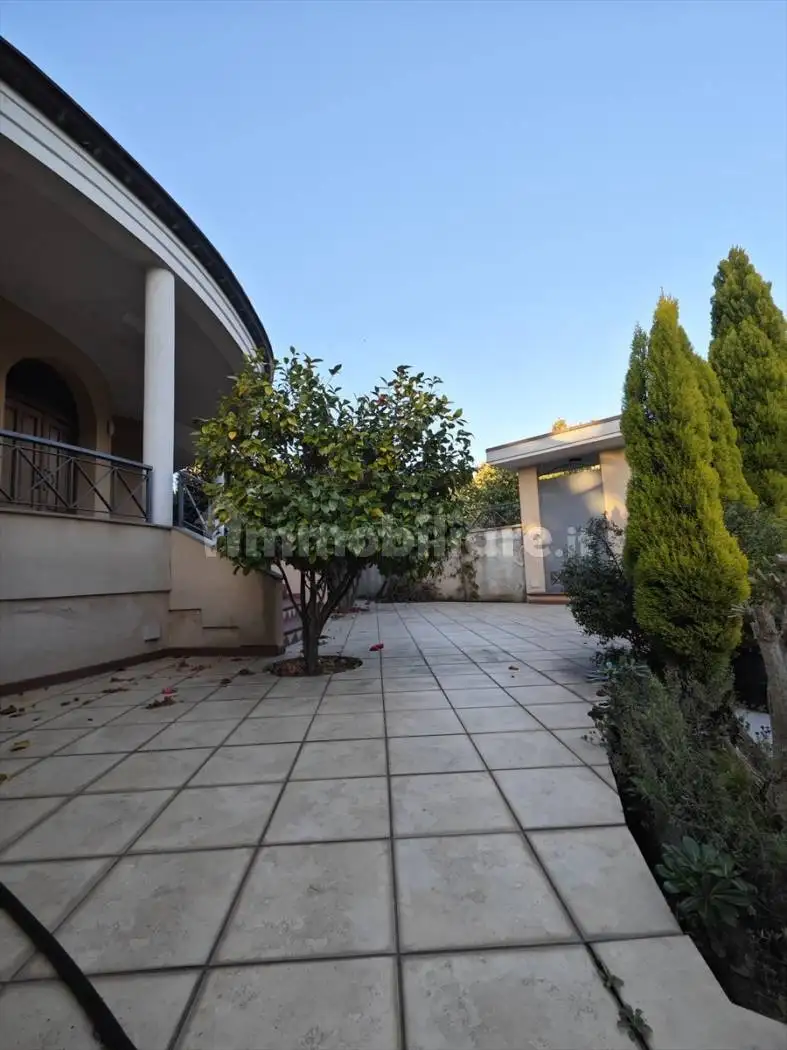 Villa unifamiliare, ottimo stato, 562 m², Cittanova - foto 4