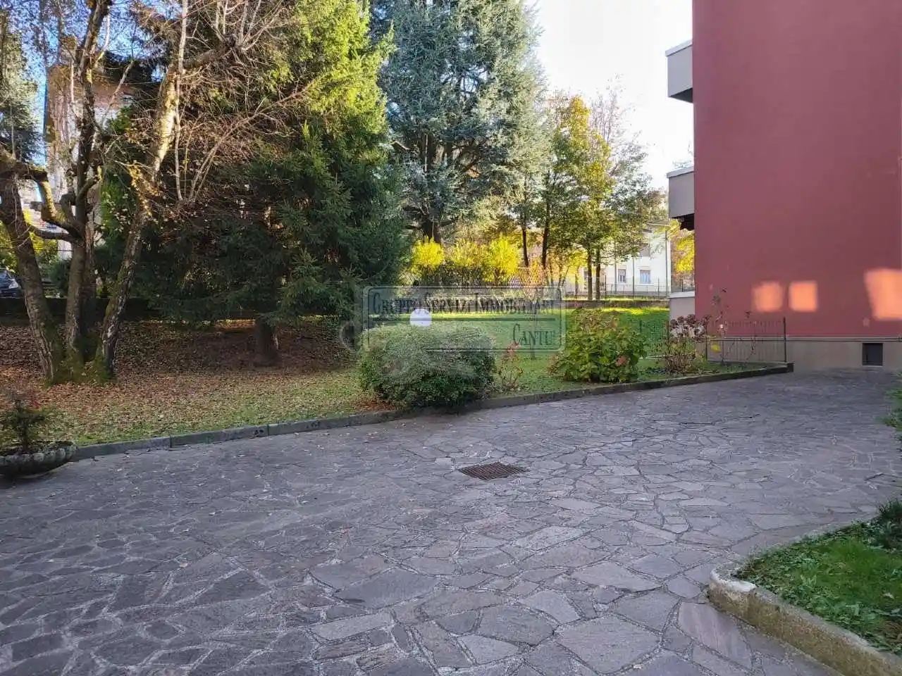 Quadrilocale via colombo snc, Centro, Cantù - foto 5