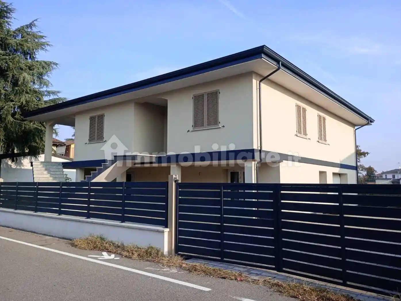 Villa in vendita a Castel San Giovanni