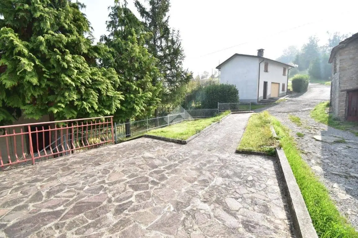 Terratetto plurifamiliare via Cavazzola Di Sotto 75, Berceto - foto 3