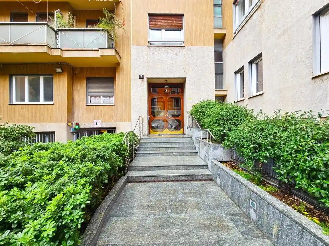 Monolocale via Jacopo Dal Verme 7, Isola, Milano - foto 3