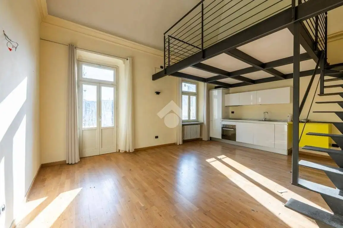 Bilocale via monte di pietà 24, Centro, Saluzzo - foto 3