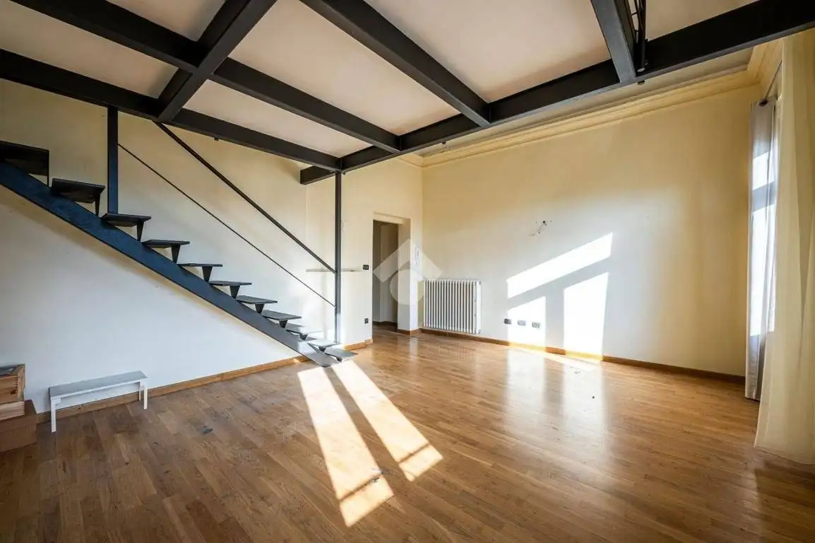 Bilocale via monte di pietà 24, Centro, Saluzzo - foto 4