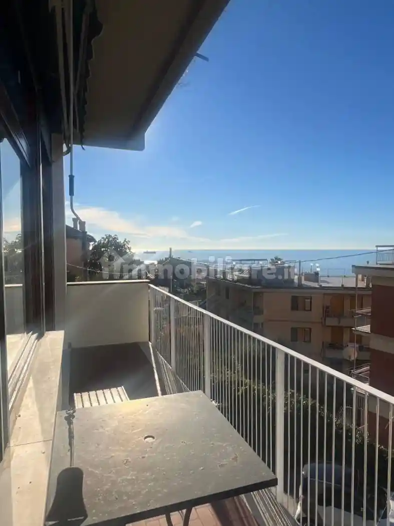 Appartamento in affitto a Genova
