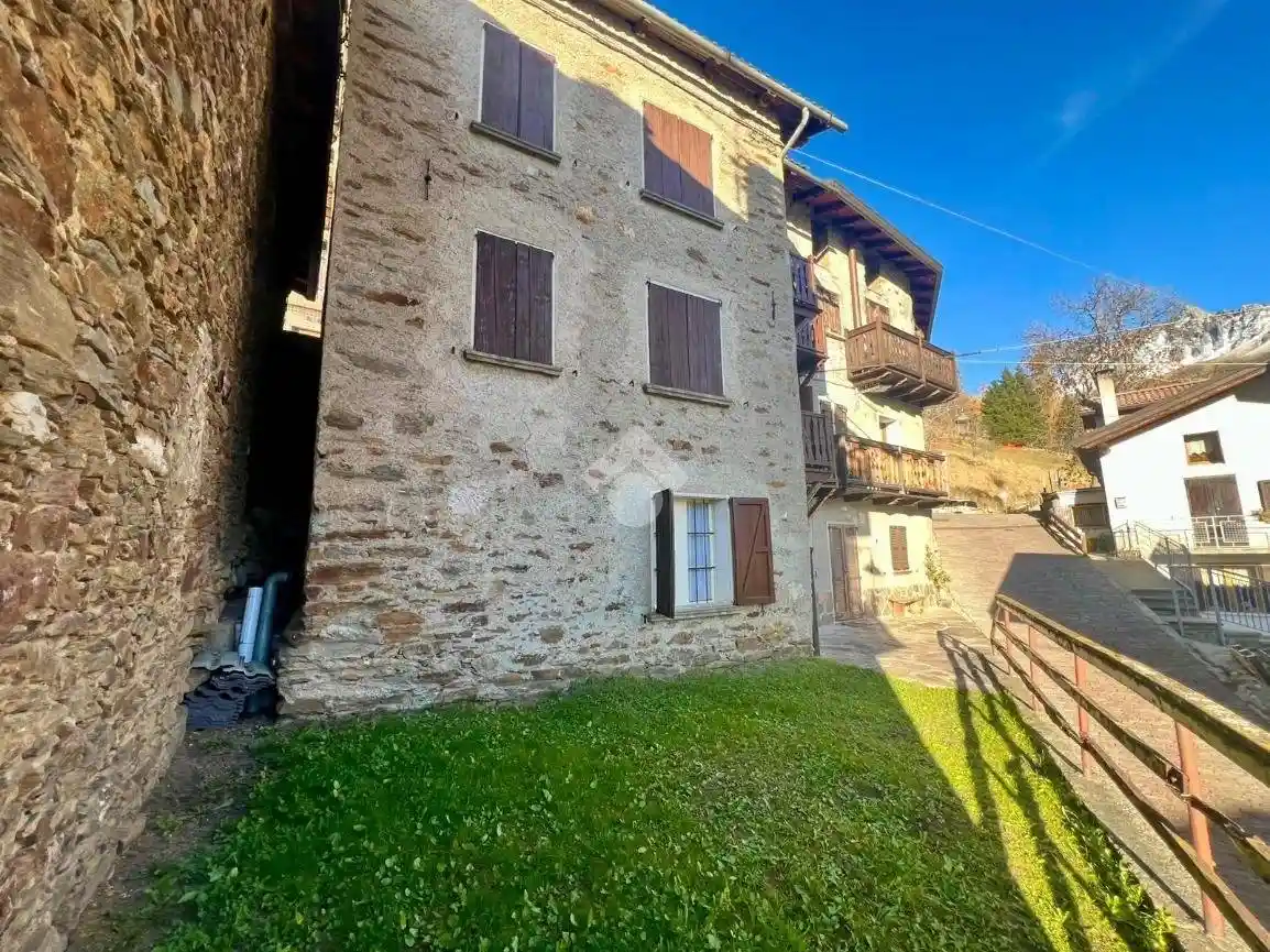 Casa indipendente in vendita a Ponte di Legno