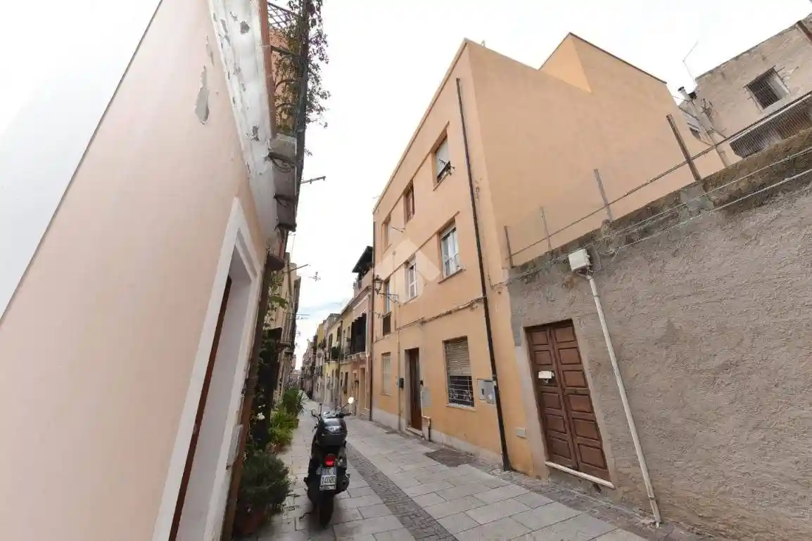 Bilocale via Santa Restituta 108, Ospedale, Cagliari - foto 3