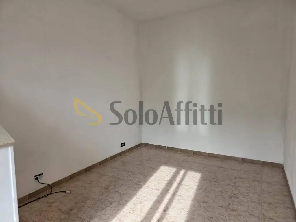 Bilocale via delle Rosine 22, Centro Storico, Chieri - foto 5