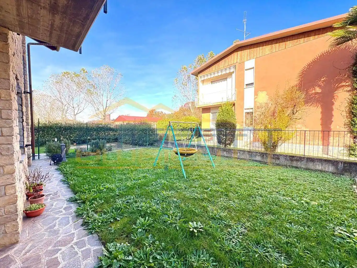 Trilocale via 25 Aprile 102, Brugarolo, Merate - foto 4