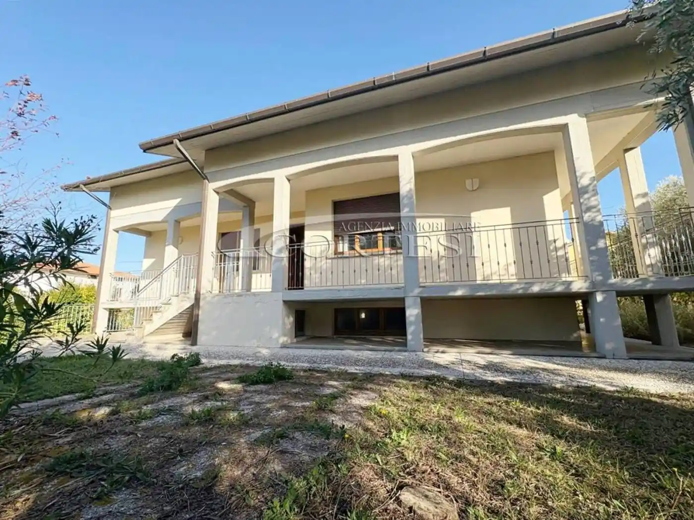 Casa indipendente in vendita a San Costanzo