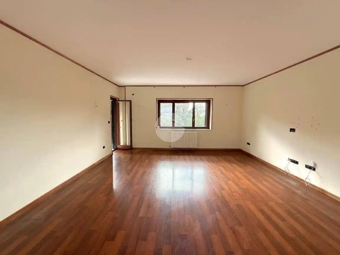 Quadrilocale via Francesco Petrarca 25, Centurano, Caserta - foto 3