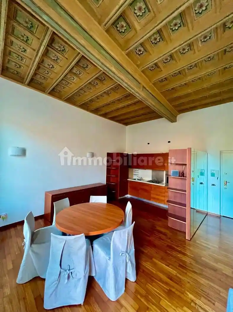 Bilocale piazza Santo Stefano 10, Missori, Milano - foto 3