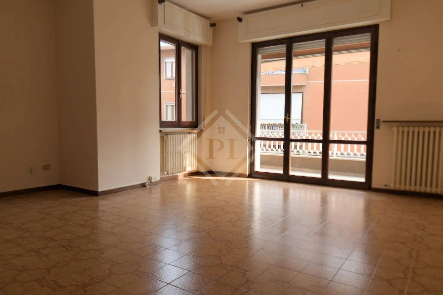 Trilocale buono stato, primo piano, Centro, Cittiglio - foto 4