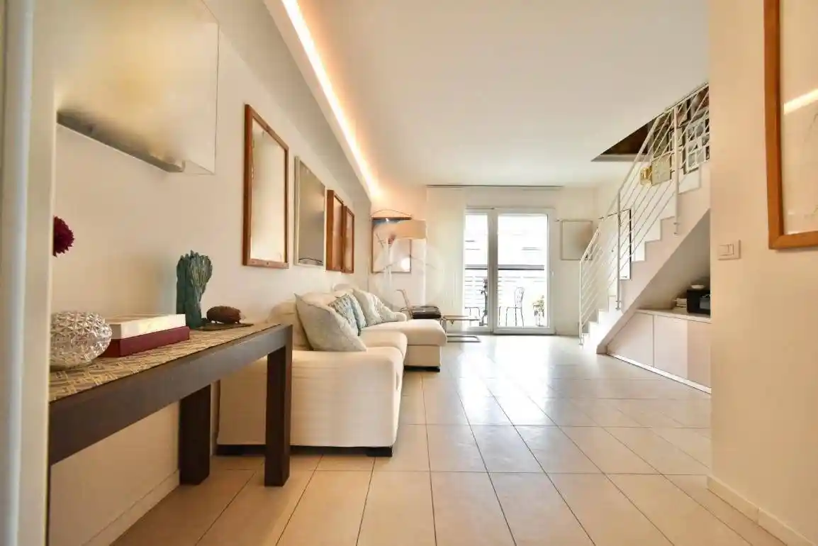 Appartamento in vendita a Santarcangelo di Romagna