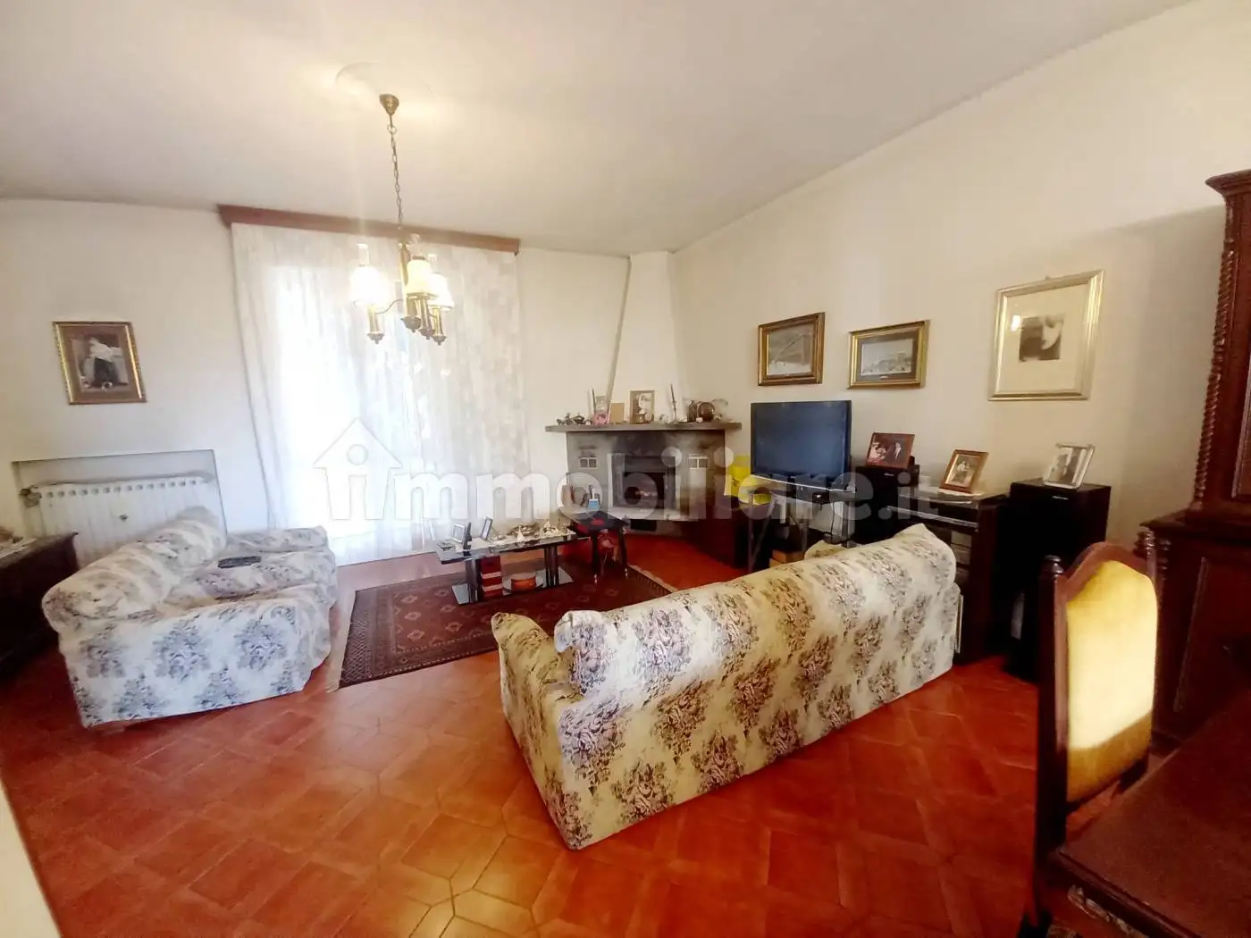 Villa in vendita a Montechiarugolo