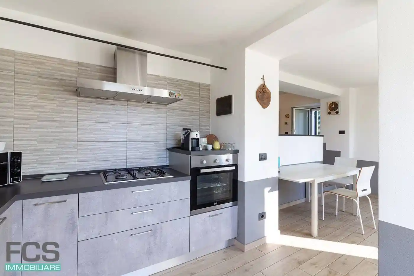 Quadrilocale via eugenio massa 87, Centro, Calice Ligure - foto 2