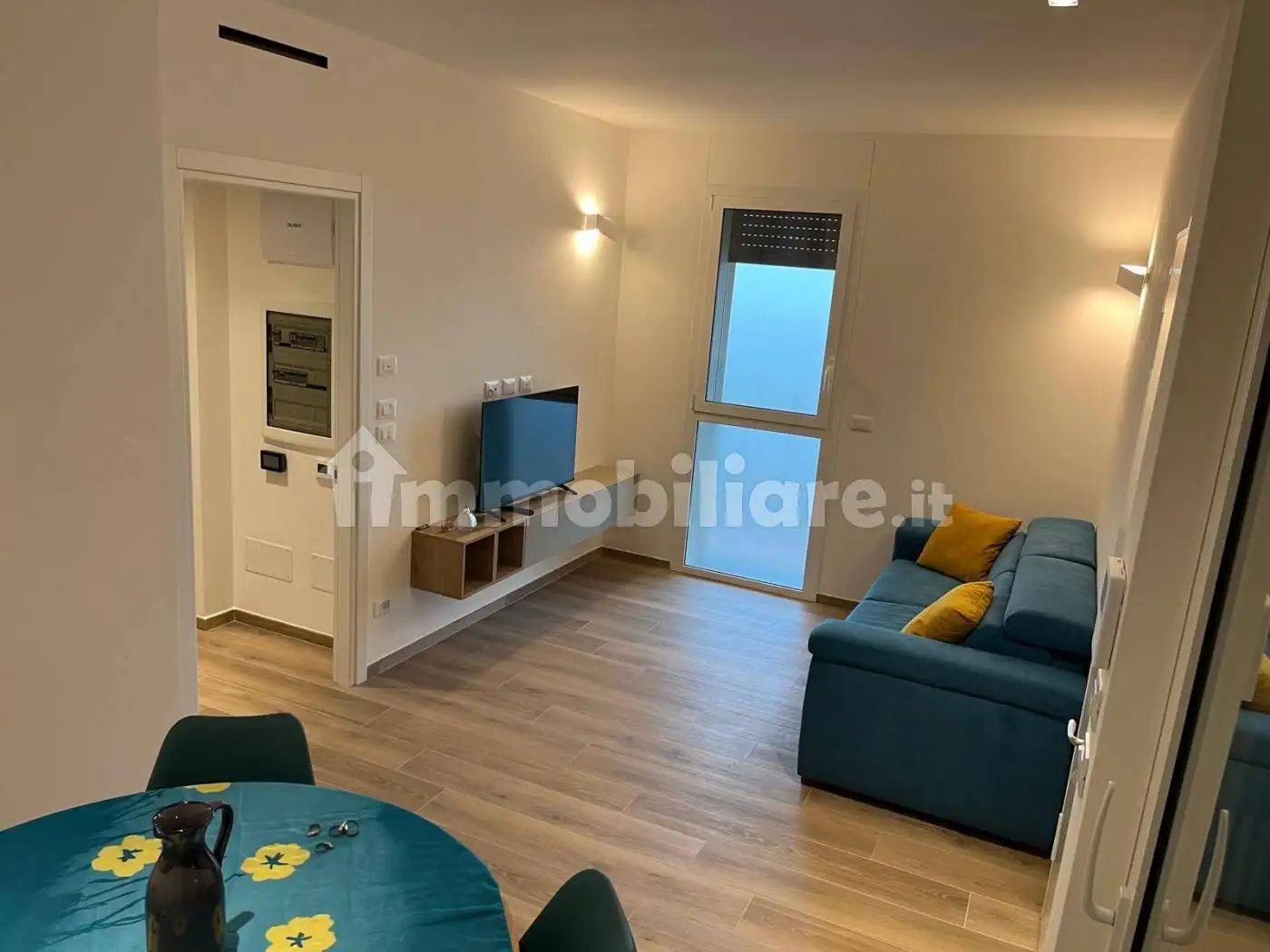 Bilocale nuovo, secondo piano, Centro, Castel San Pietro Terme - foto 2