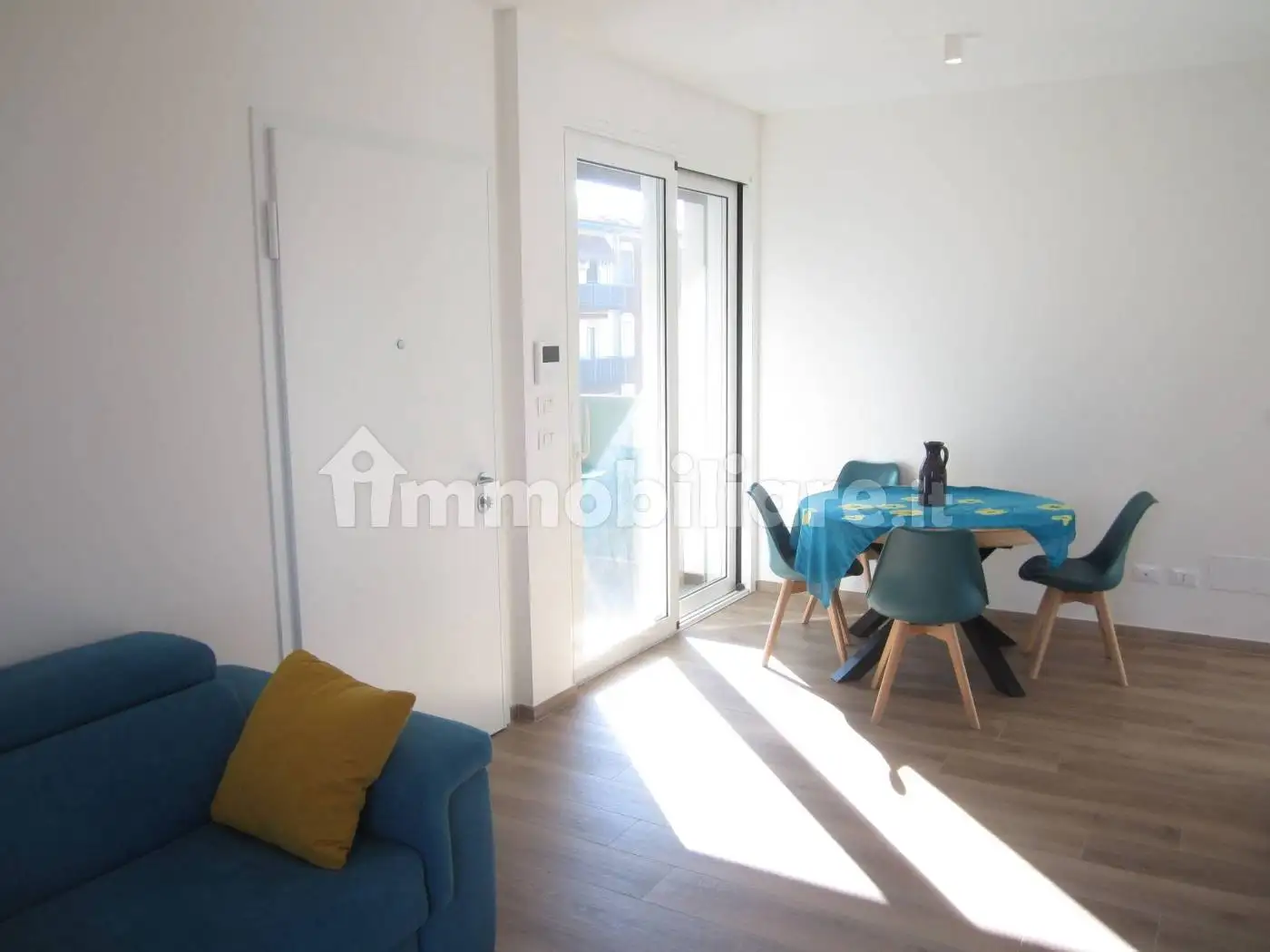 Bilocale nuovo, secondo piano, Centro, Castel San Pietro Terme - foto 4