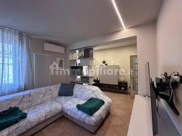 Terratetto unifamiliare via della Repubblica,  115, Semicentro, Cascina - foto 4