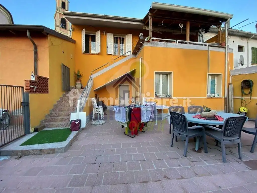 Terratetto unifamiliare via Cecoslovacchia, Boretto - foto 2