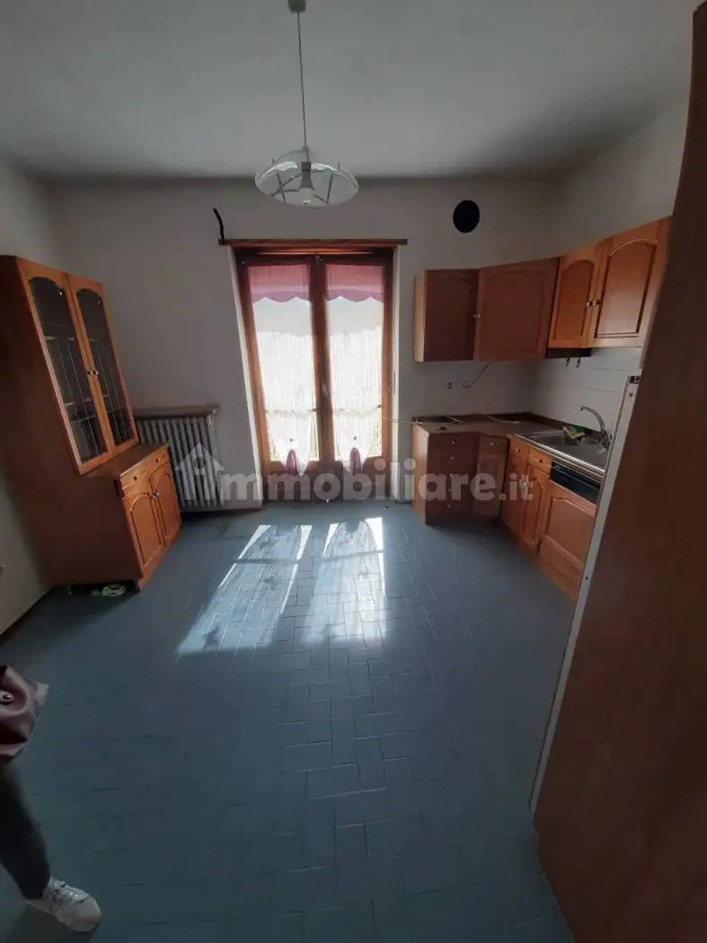 Quadrilocale via Cave 65, Centro, Bagnolo Piemonte - foto 4