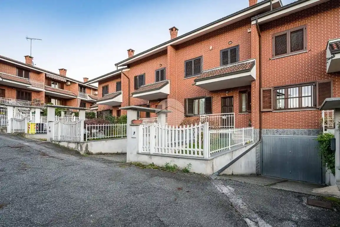 Villetta a schiera - foto 2