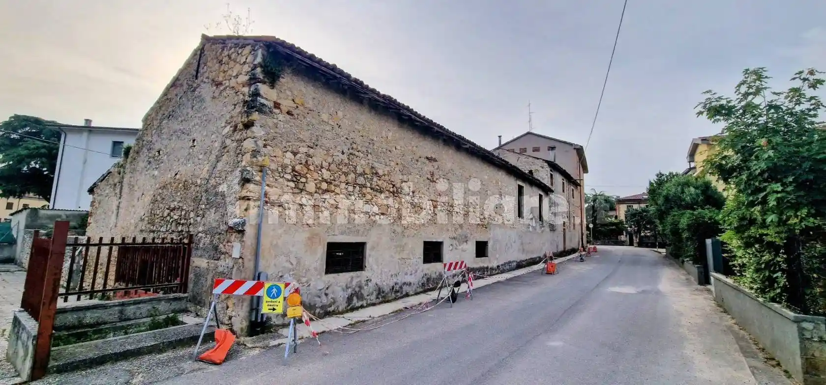 Palazzo - Edificio in Vendita - foto 4