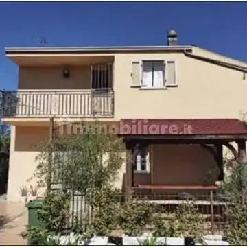 Villa in asta a Tarsia