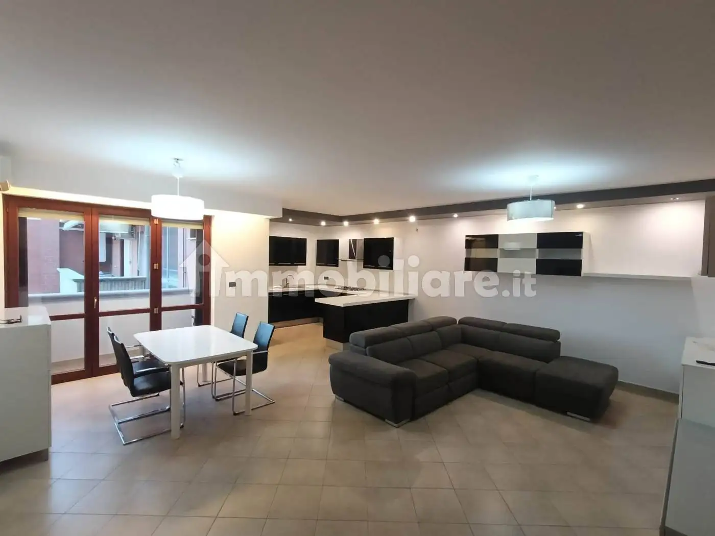 Appartamento in affitto a Brindisi