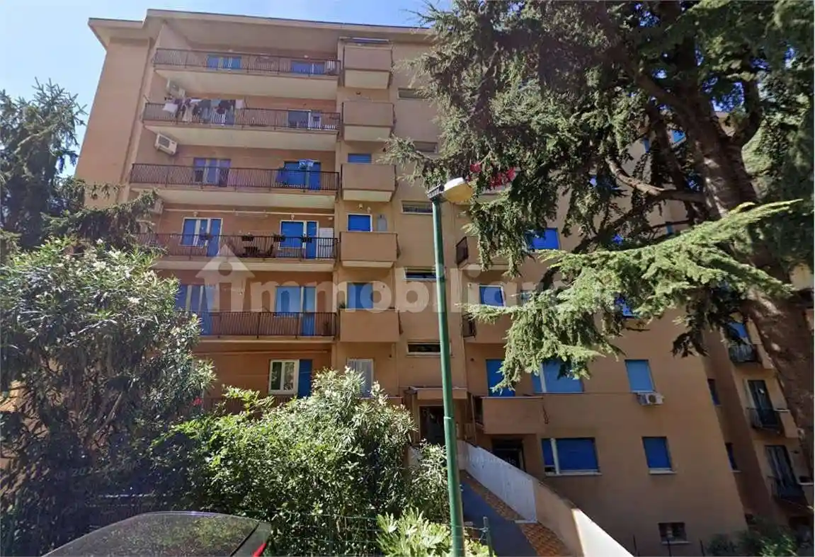 Appartamento in vendita a Genova