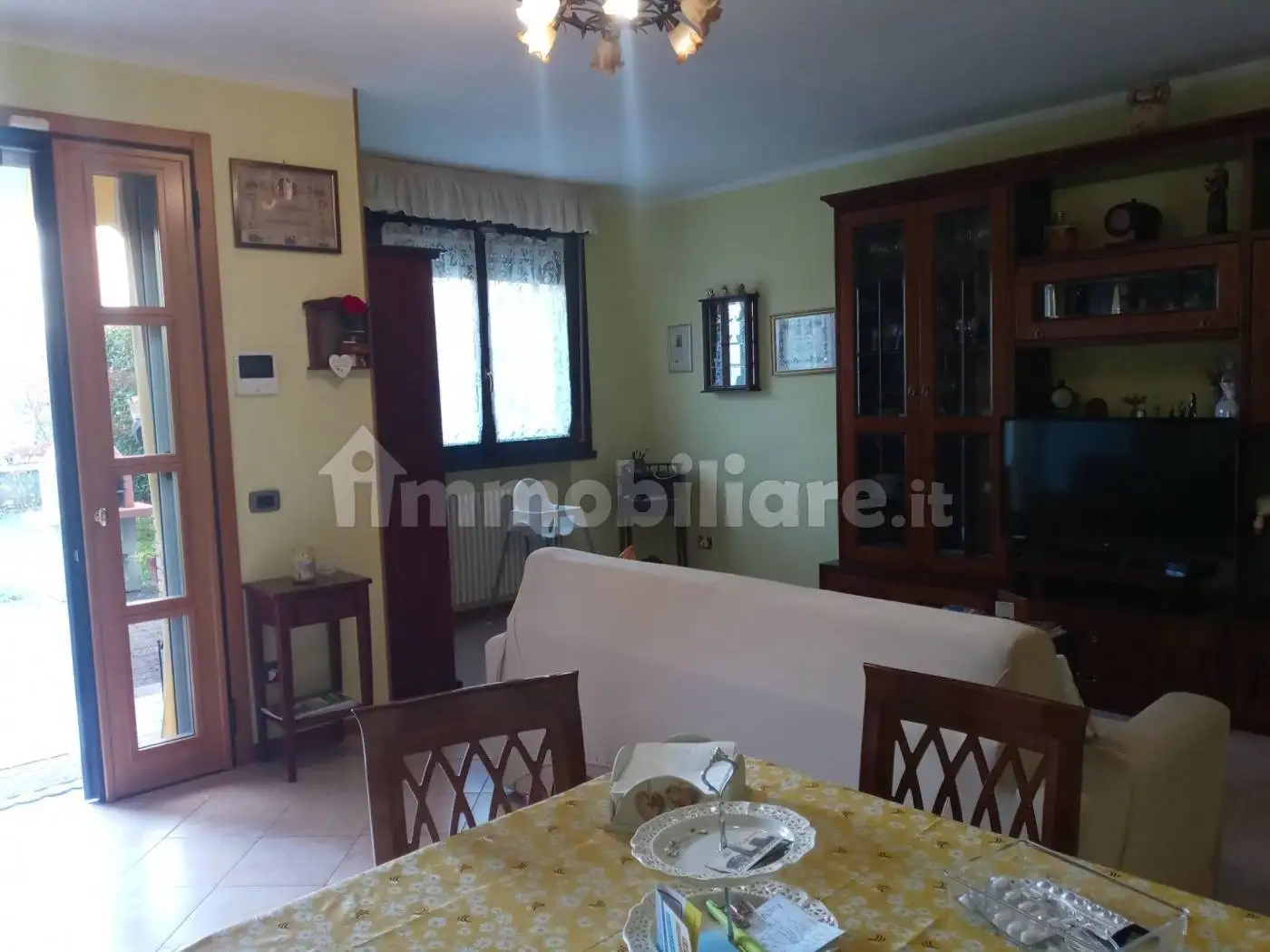 Appartamento in villa, ottimo stato, 100 m², Brescello - foto 2
