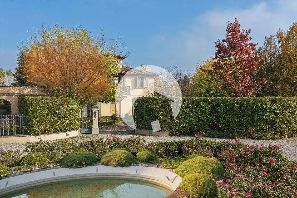 Villa in vendita a Reggio Emilia