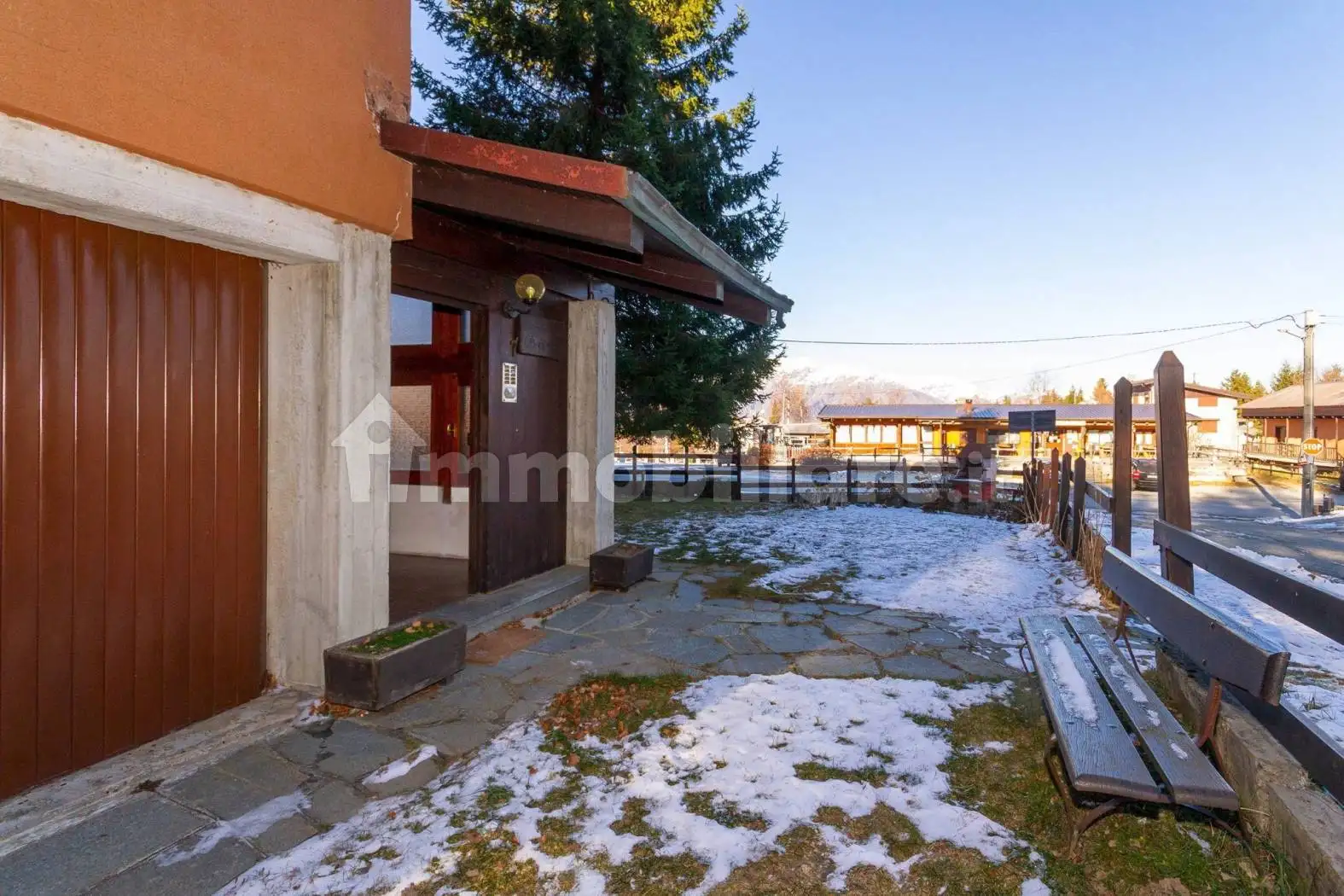 Bilocale via della Pineta, 7, Bagnolo Piemonte - foto 2