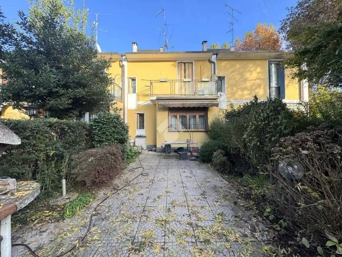 Villetta a schiera in vendita a Cesate