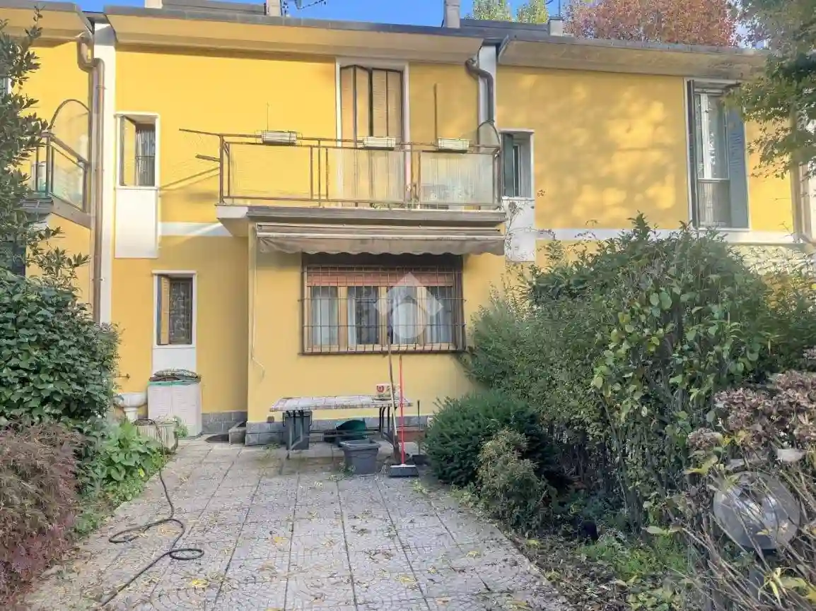 Villetta a schiera - foto 2