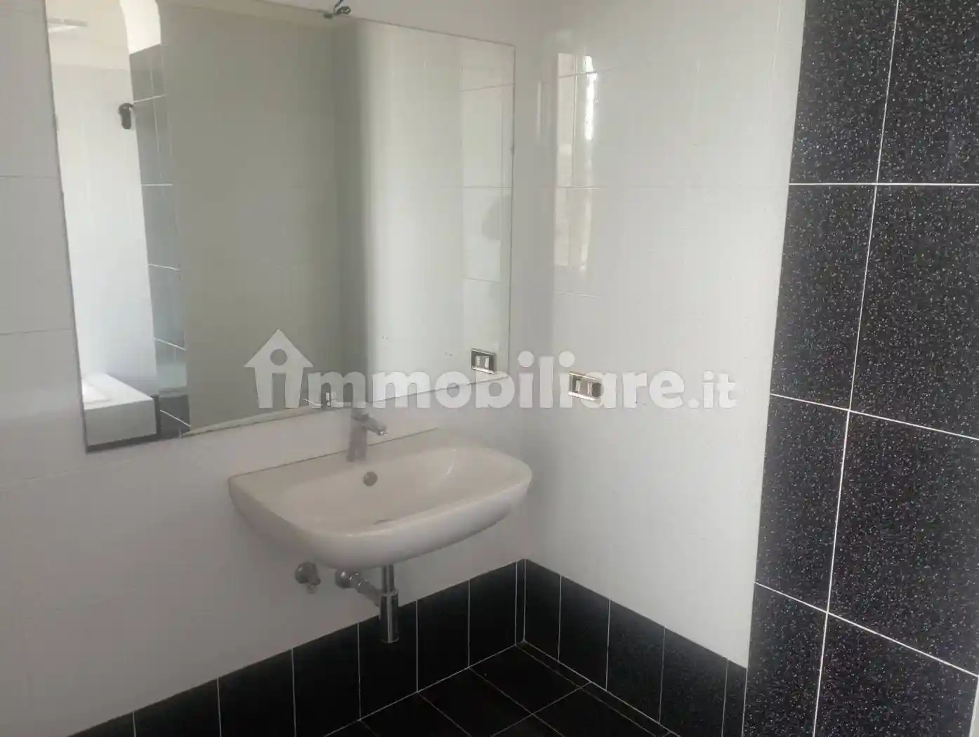 Quadrilocale Contrada Poggio San Vittorino 6, Teramo - foto 3