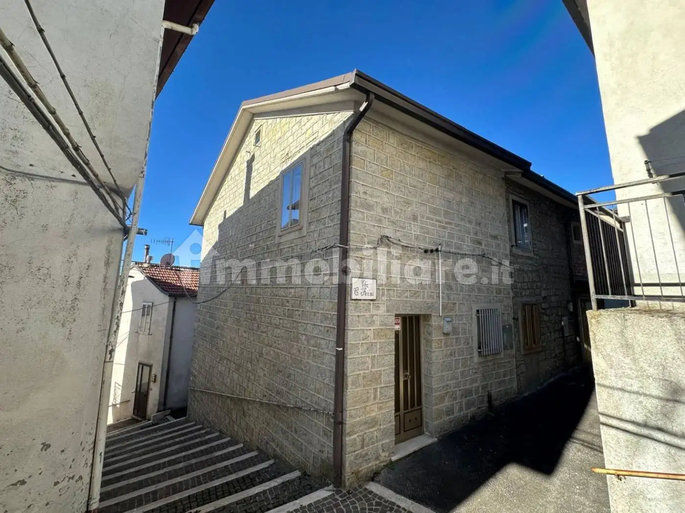 Casa indipendente in vendita a Castiglione Messer Marino