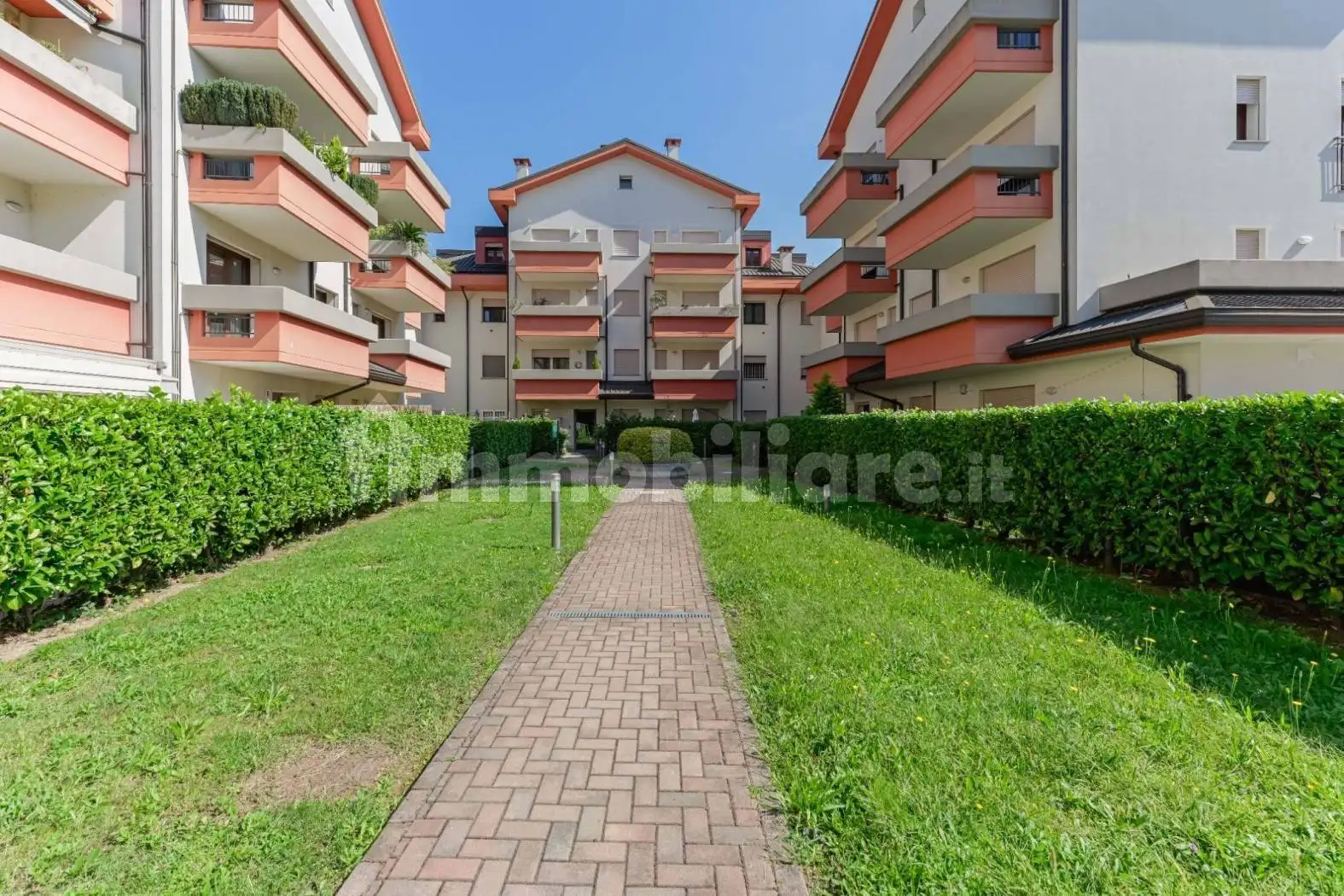 Appartamento in vendita a Segrate