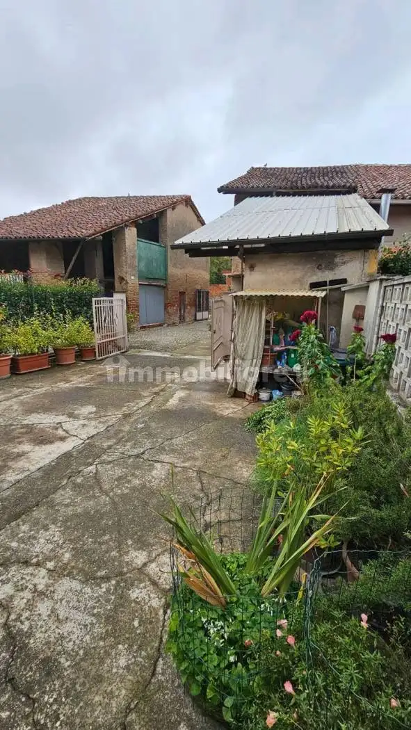Villa unifamiliare via San Carlo, 15, Borgo San Martino - foto 3