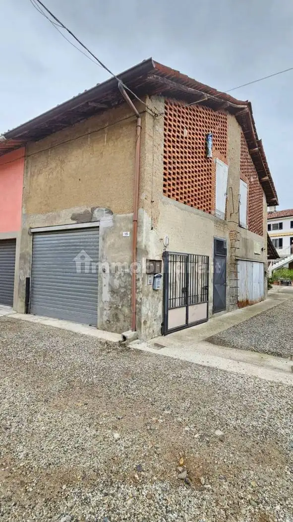 Villa unifamiliare via San Carlo, 15, Borgo San Martino - foto 5