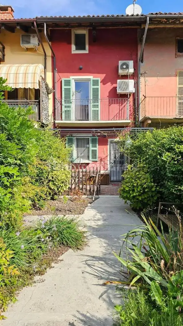 Villa in vendita a Morano sul Po