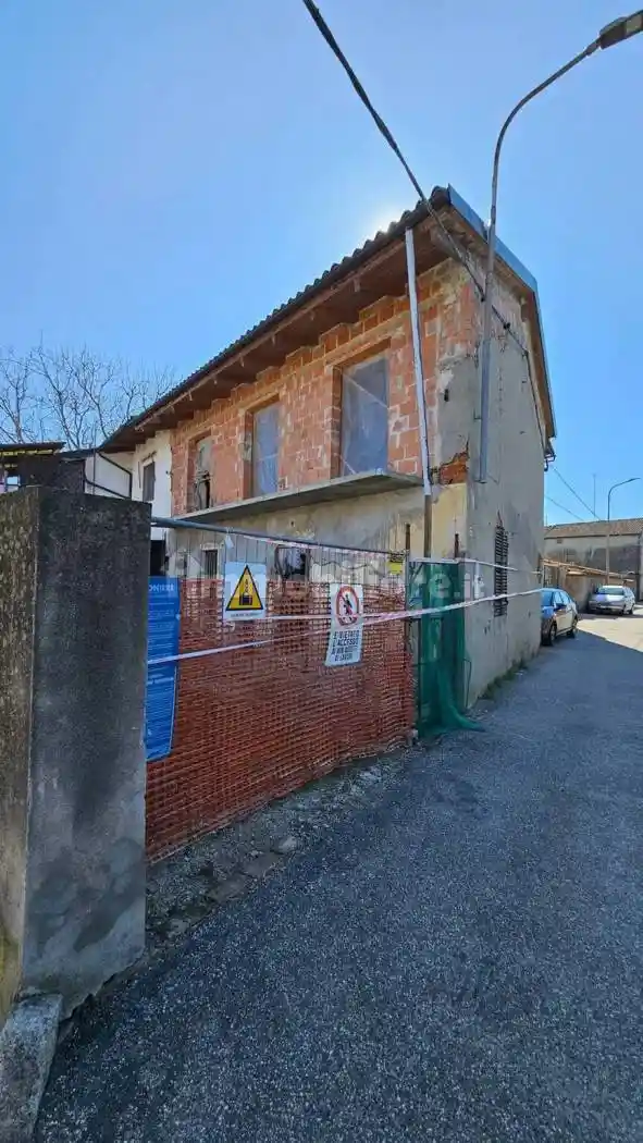 Villa unifamiliare via Piave No Number, Villanova Monferrato - foto 3