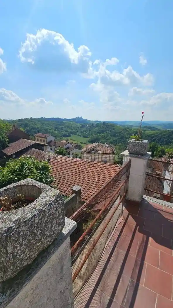 Villa unifamiliare via Rocca No Number, Centro, Camagna Monferrato - foto 5