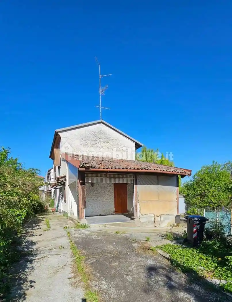 Villa unifamiliare Strada Pontestura, 1, Rolasco, Casale Monferrato - foto 2