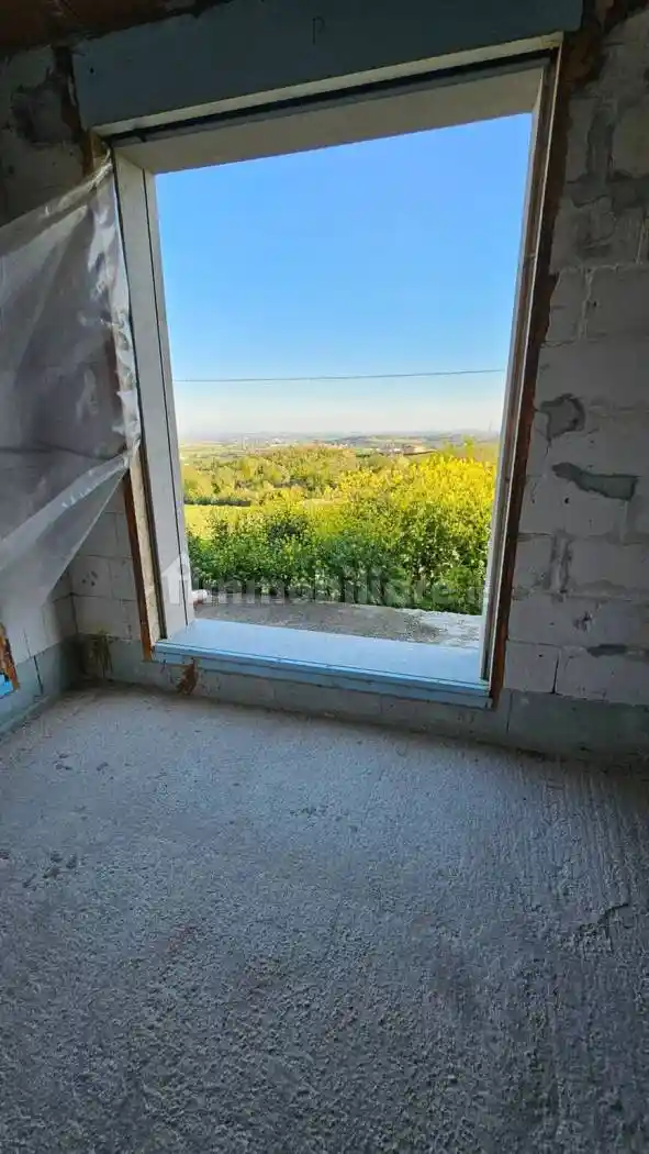 Villa unifamiliare salita Sant'Anna No Number, Ronzone, Salita Sant'Anna, Casale Monferrato - foto 3