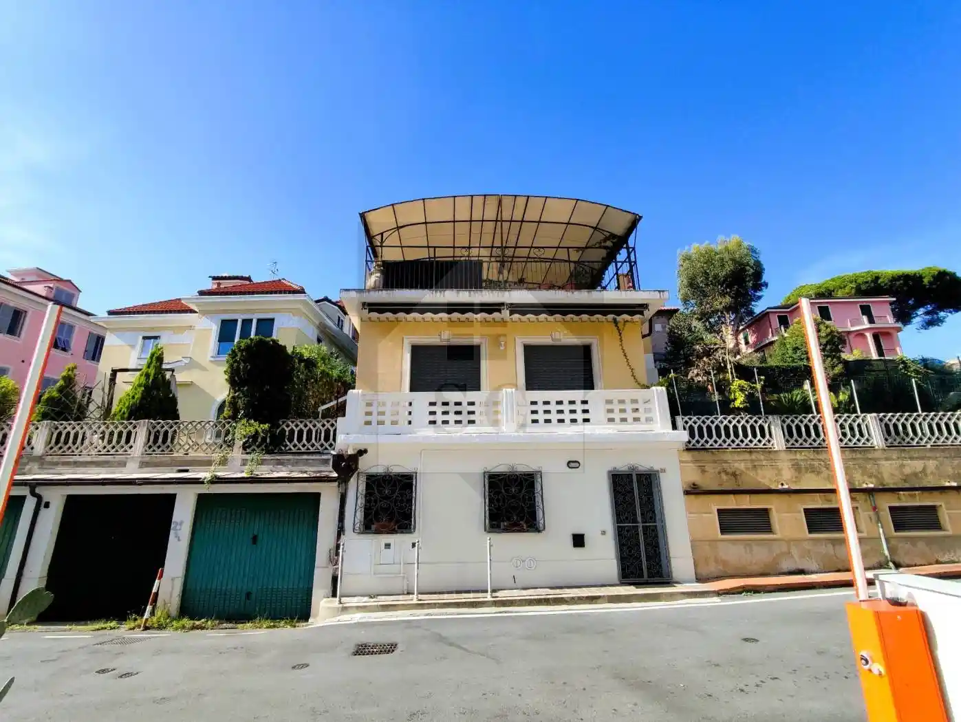 Appartamento in vendita a Celle Ligure