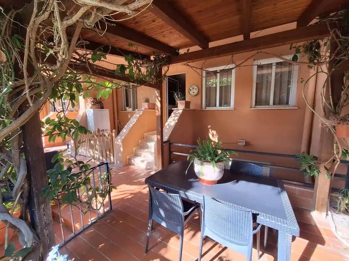 Villa a schiera via Alba Gulì, San Lorenzo, Palermo - foto 3