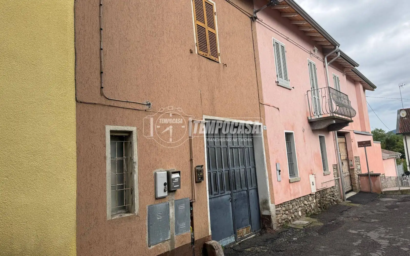 Casa indipendente in vendita a Valmorea