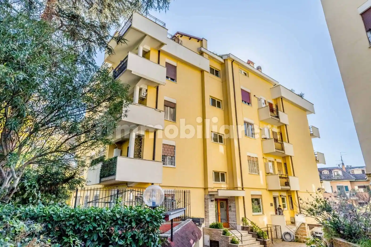 Appartamento in vendita a Grottaferrata