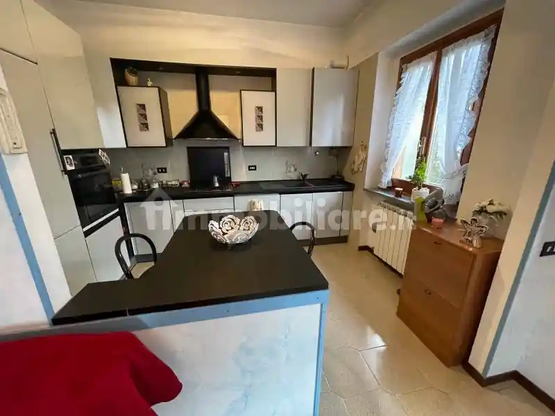 Appartamento in vendita a Omegna