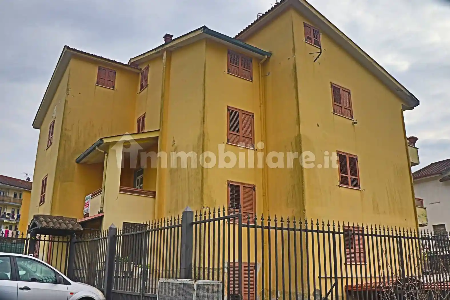 Appartamento buono stato, primo piano, Dugenta - foto 2